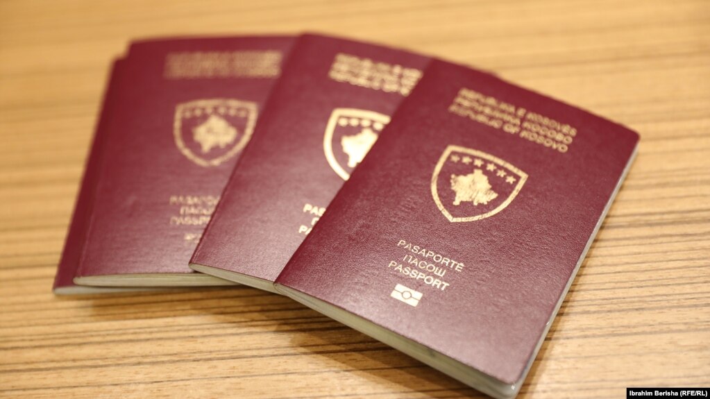 Gjermania “shqyrton” kërkesën e Kosovës për pasaporta të skaduara