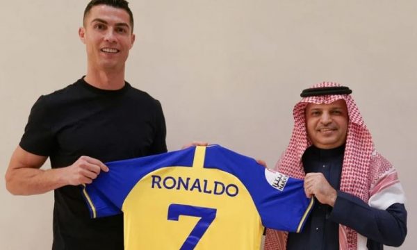 Ronaldo “mbret” në Arabinë Saudite, do të ketë të drejt ta ndërrojë edhe trajnerin
