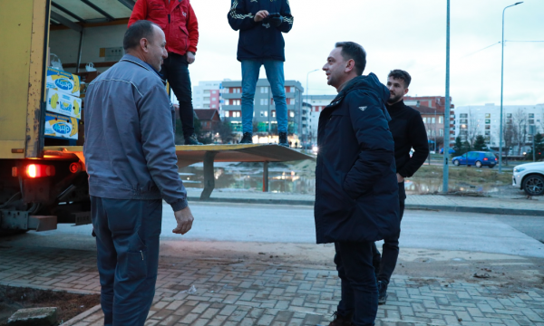 Kryetari i Skenderajt kërkon ndihmë për familjet e prekura nga vërshimet: Kanë nevojë për mbështetjen tonë