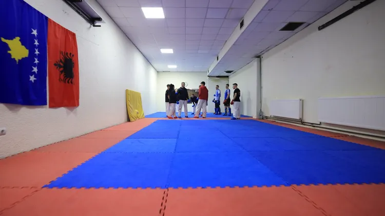 Klubi i veçantë i karatesë me reprezentues të Kosovës e Shqipërisë
