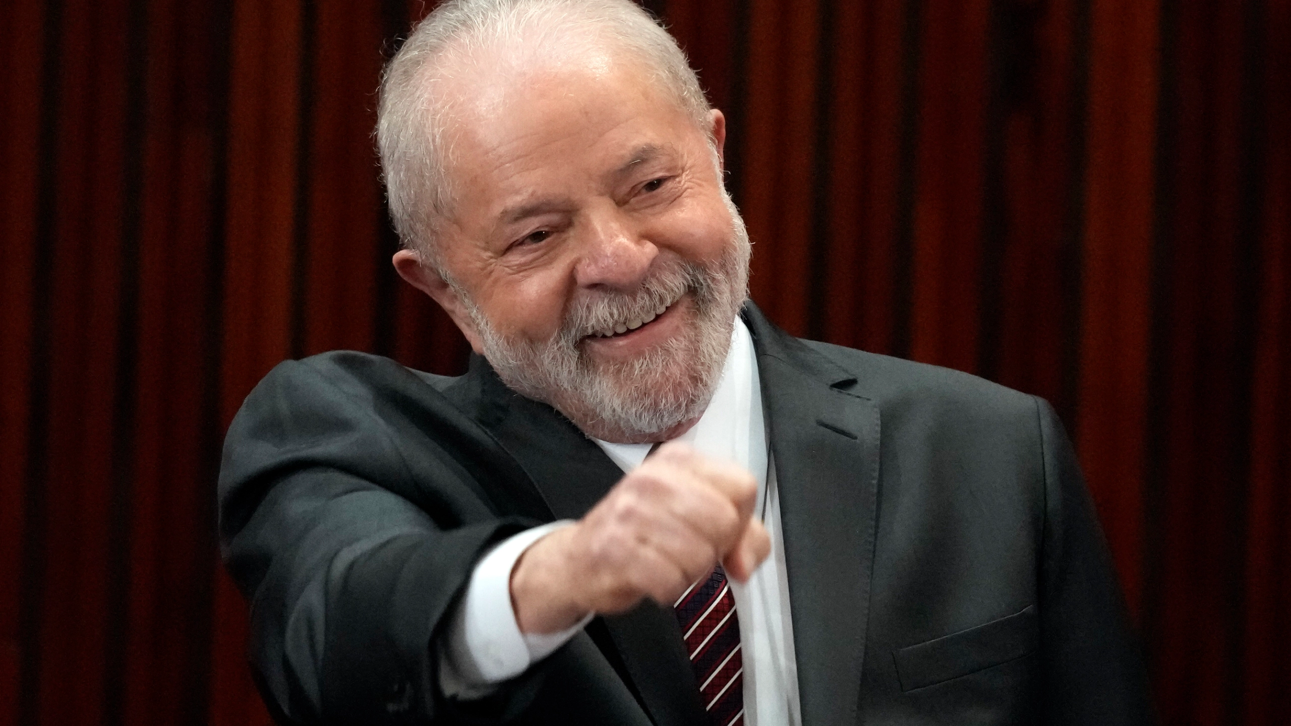 Luiz Inácio Lula da Silva betohet si president i Brazilit