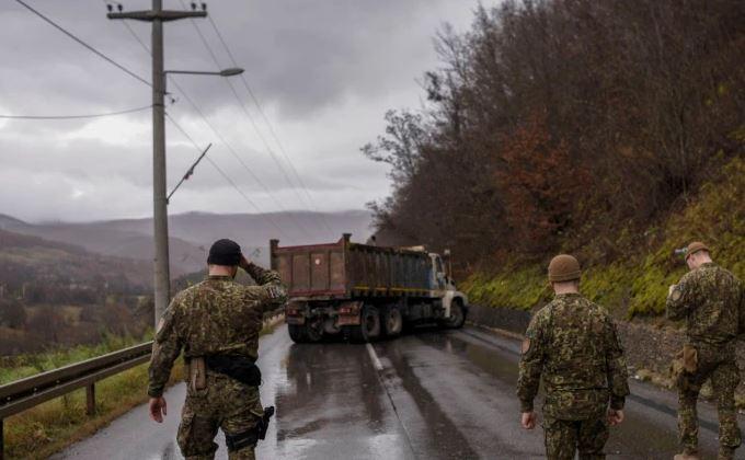 KFOR: Po e ekzaminojmë kërkesën e Serbisë për vendosjen e trupave në Kosovë