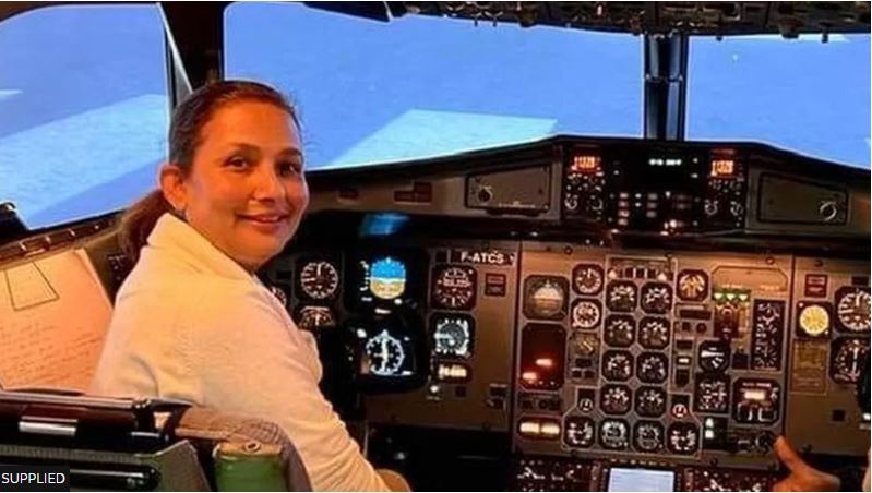 Pilotja vdes pas rrëzimit të avionit, para 16 vitesh burri i saj kishte vdekur në një aksident të tillë