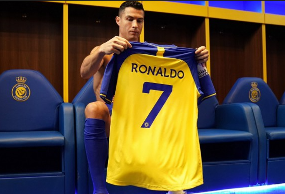 ​Zbulohen detaje të reja mbi pagën e Ronaldos te Al Nassr-i