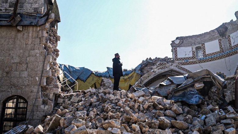 Më shumë se 45 mijë viktima nga tërmetet shkatërrimtare në Turqi dhe Siri
