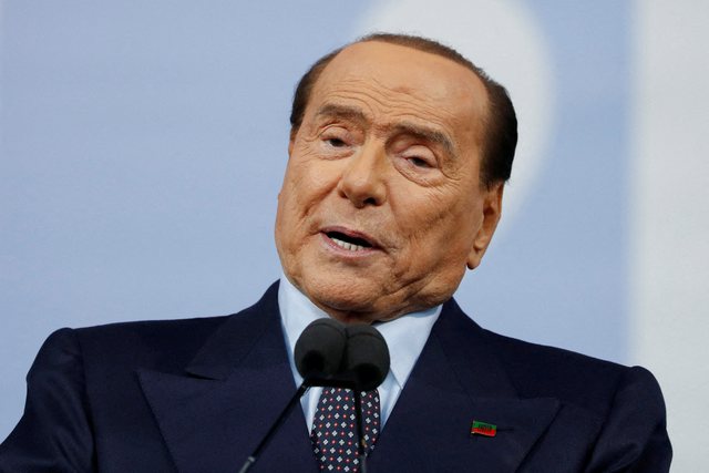 I akuzuar prej 6 vitesh për korrupsion, Silvio Berlusconi shpallet i pafajshëm