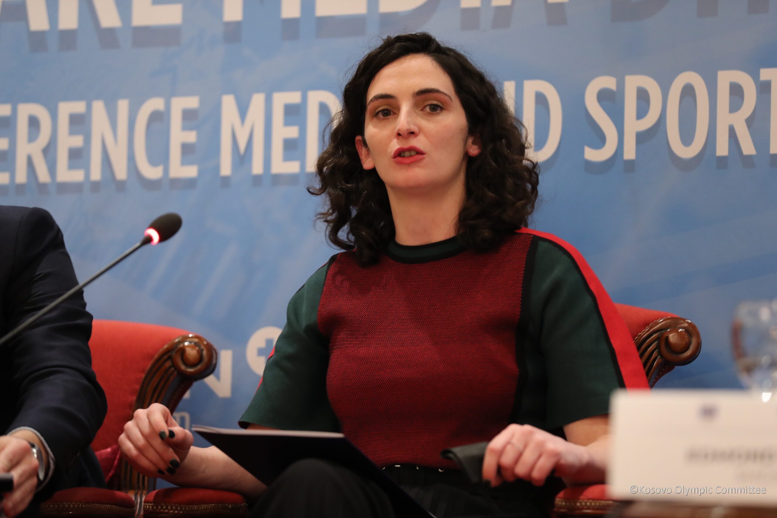 Zëvendësministrja e sportit për kurdisjet: Rasti po trajtohet në Këshill