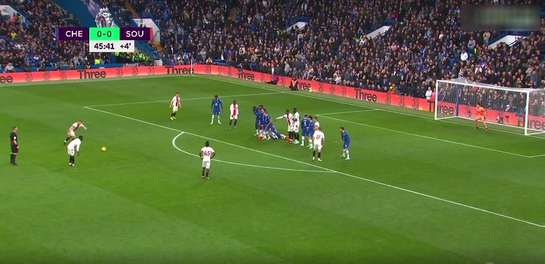 Ward-Prowse ‘bombardon’ portën e Chelsea, shënon gol fantastik nga gjuajtja e lirë