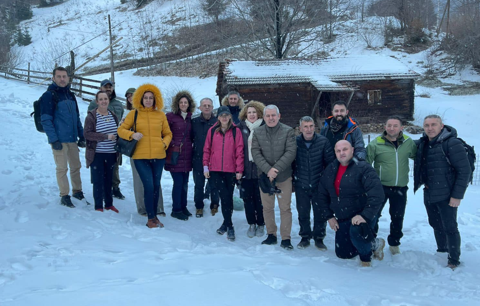 Ministrat e Qeverisë Kurti dalin për të shijuar dimrin në Rugovë, kjo është arsyeja