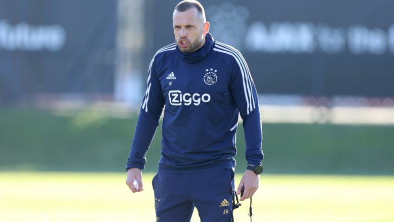 Zyrtare: John Heitinga emërohet trajner i Ajaxit