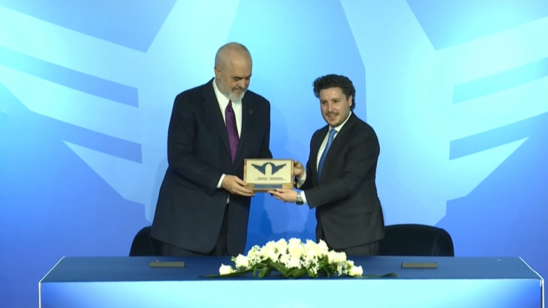 Përfundon mbledhja e qeverive Shqipëri-Mali i Zi, firmosen marrëveshjet ndërqeveritare