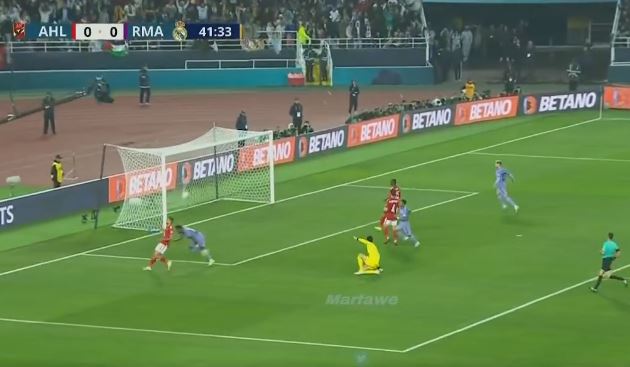 Vinicius Junior shënon supergol ndaj Al Ahly – VIDEO