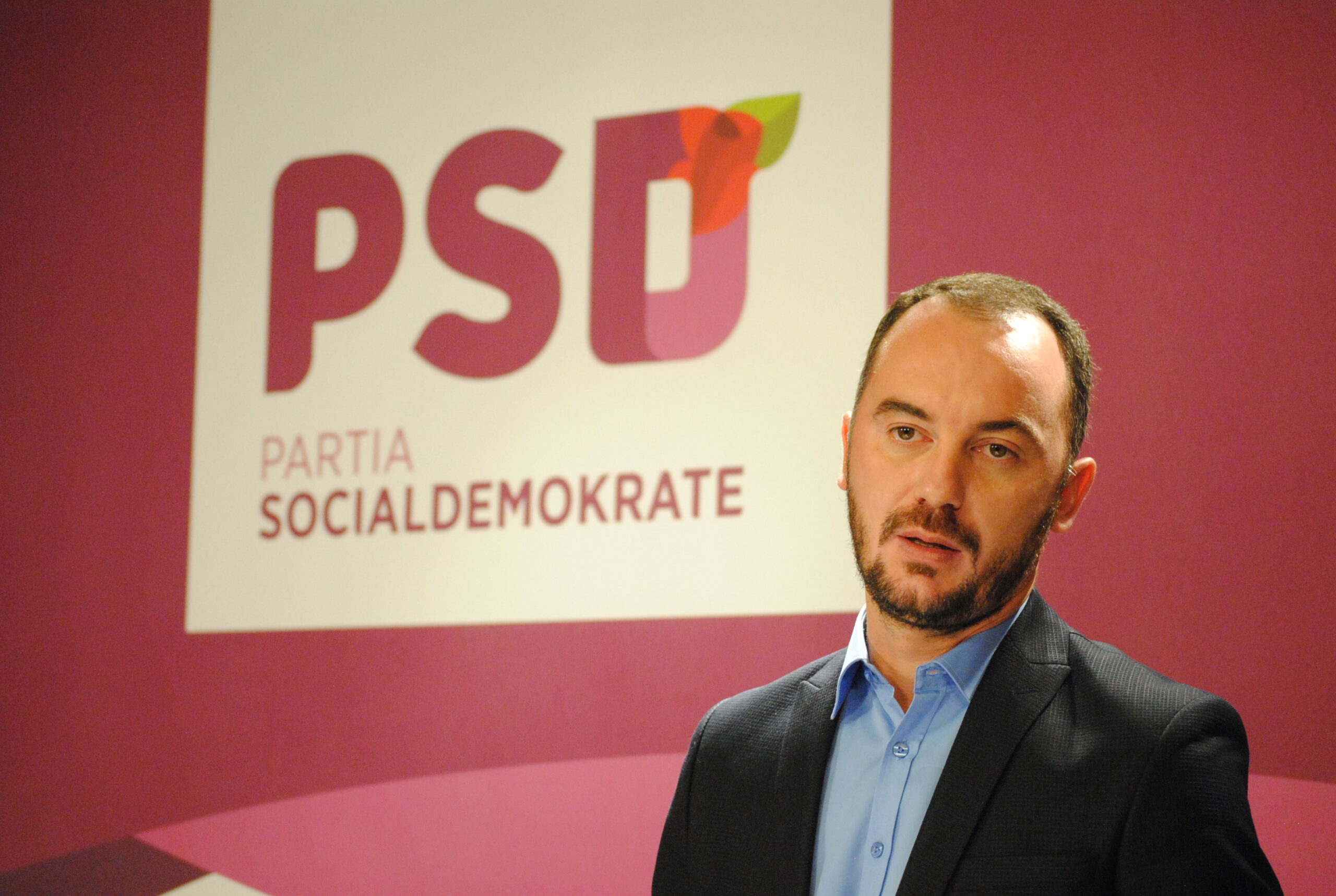 PSD paralajmëron aksion simbolik para Qeverisë