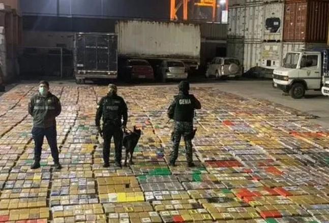 Ekuador: Sekuestrohen 8.8 tonë kokainë me vlerë 330 milionë dollarë