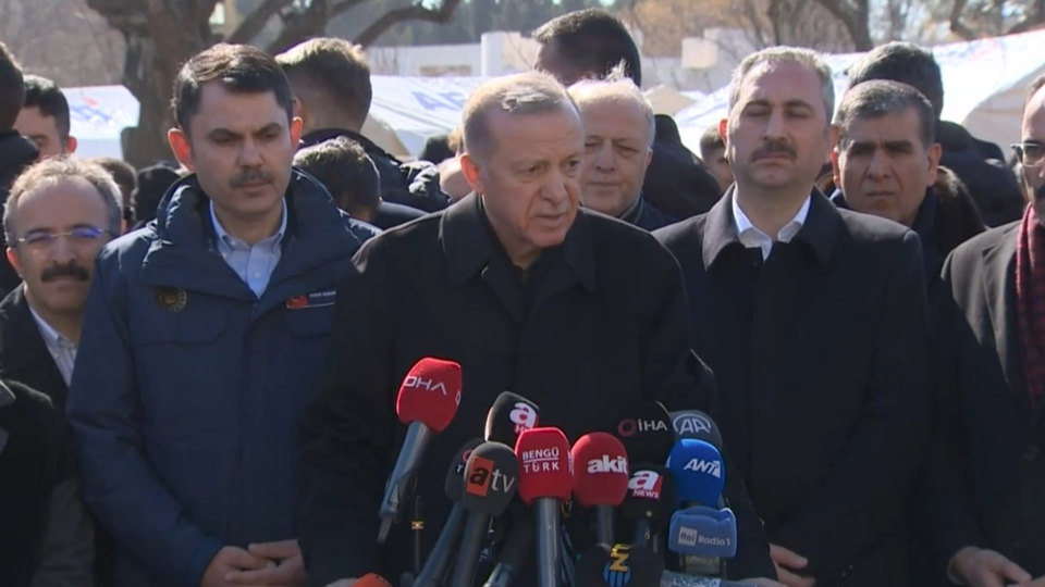 Erdogan ju ofron strehim në hotele dhe nga 10 mijë lira familjeve të prekura nga tërmeti