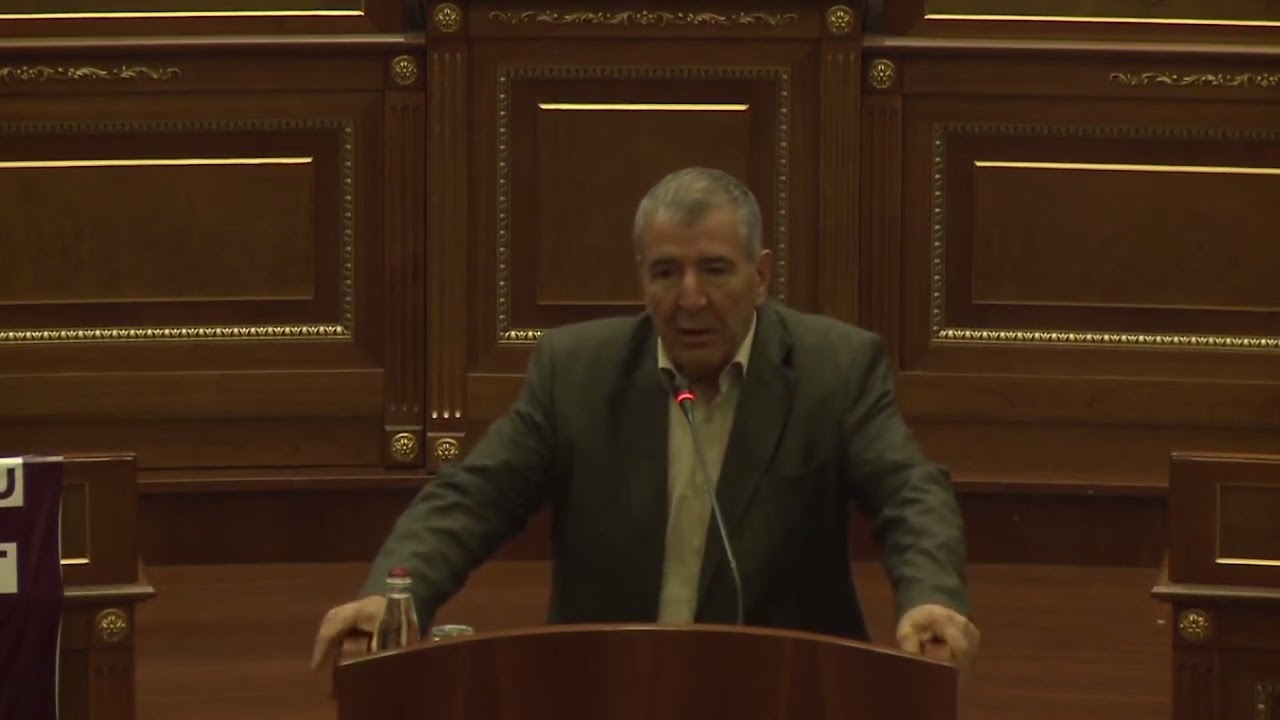 Dehari demanton Tinka Kurtin, thotë se nuk e lëshoi seancën shkaku i deputetit Berisha