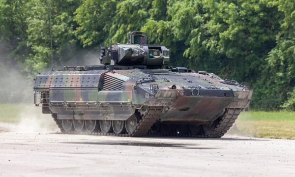 Përplasen dy tanke gjatë stërvitjes në Gjermani, 12 ushtarë të plagosur