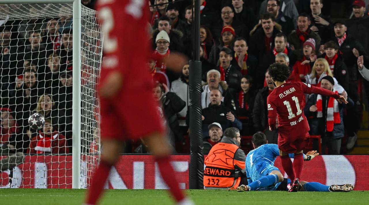 Mbyllen 45 minutat e parë me spektakël në ndeshjet Liverpool – Real dhe Eintracht Frankfurt – Napoli