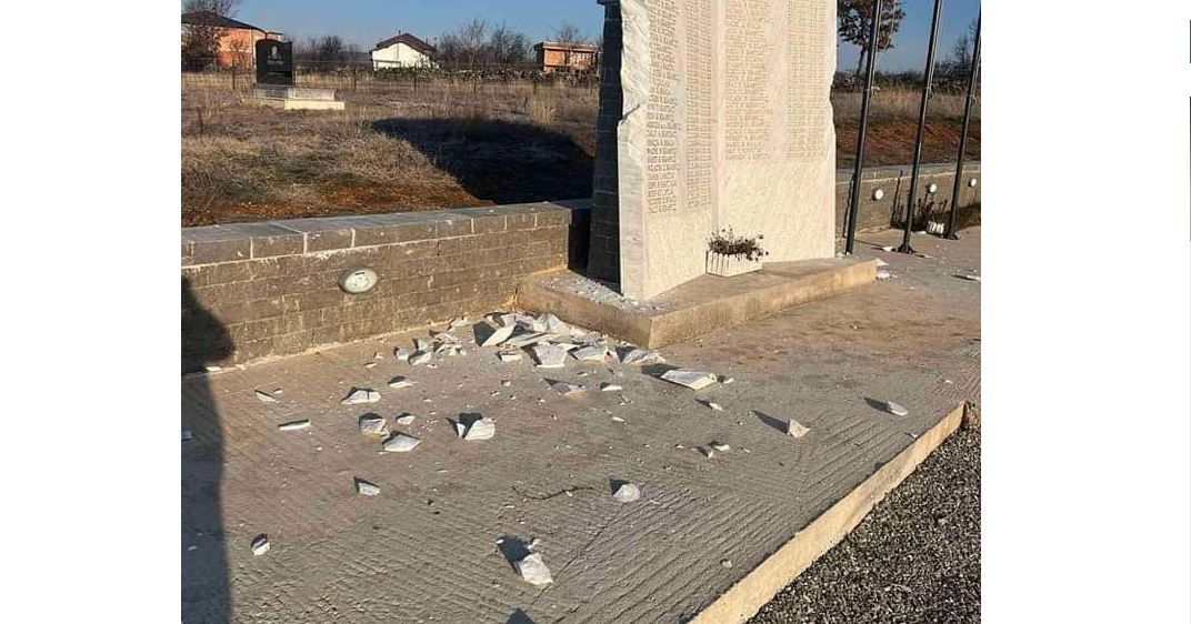 OVL e UÇK-së: I patolerueshëm akti i dëmtimit të memorialit të veteranëve në Malishevë