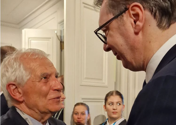 Vuçiq takon Borrellin: Nesër na pret takimi për të luftuar që ta ruajmë paqen në Ballkanin Perëndimor