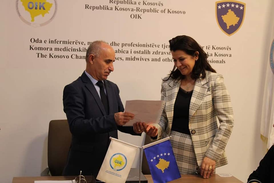 Nexhmije Gori pranon detyrën si kryetare e Odës së Infermierëve të Kosovës