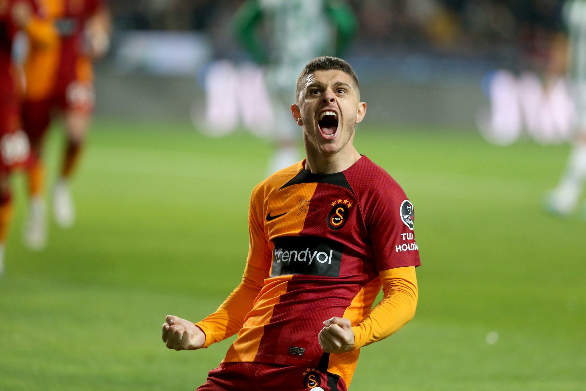 Shënoi në humbjen e Galatasaray, Rashica i lumtur me golin por jo me rezultatin
