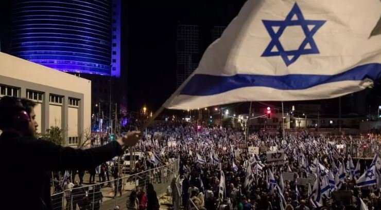 Izraeli përballet me protestën më të mëdhe në historinë e vendit