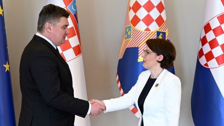 Presidenti kroat në takim me Gërvallën: Pres që të gjithë anëtarët e BE-së ta njohin pavarësinë e Kosovës