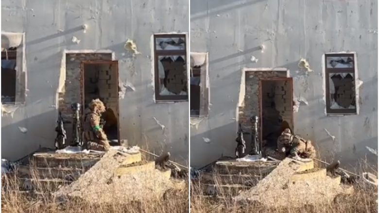 Ushtari çeçen që lufton kundër ushtrisë ruse falet pranë zonës ku po zhvilloheshin luftime(VIDEO)