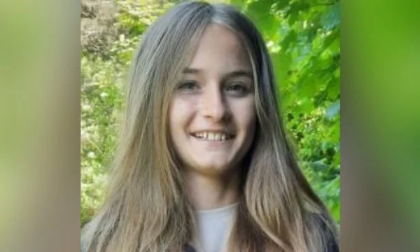 Vrasja e 12-vjeçares nga shoqet e klasës në Gjermani, Bild: E vranë për një djalë