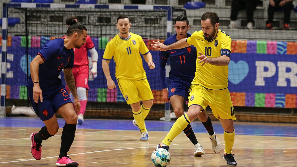 Kosova barazon me Holandën pas një ndeshje dramatike