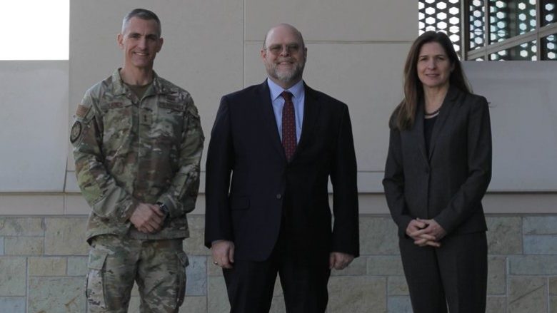 Hovenier: SHBA-ja mbështet tranzicionin e FSK-së në forcë mbrojtëse territoriale