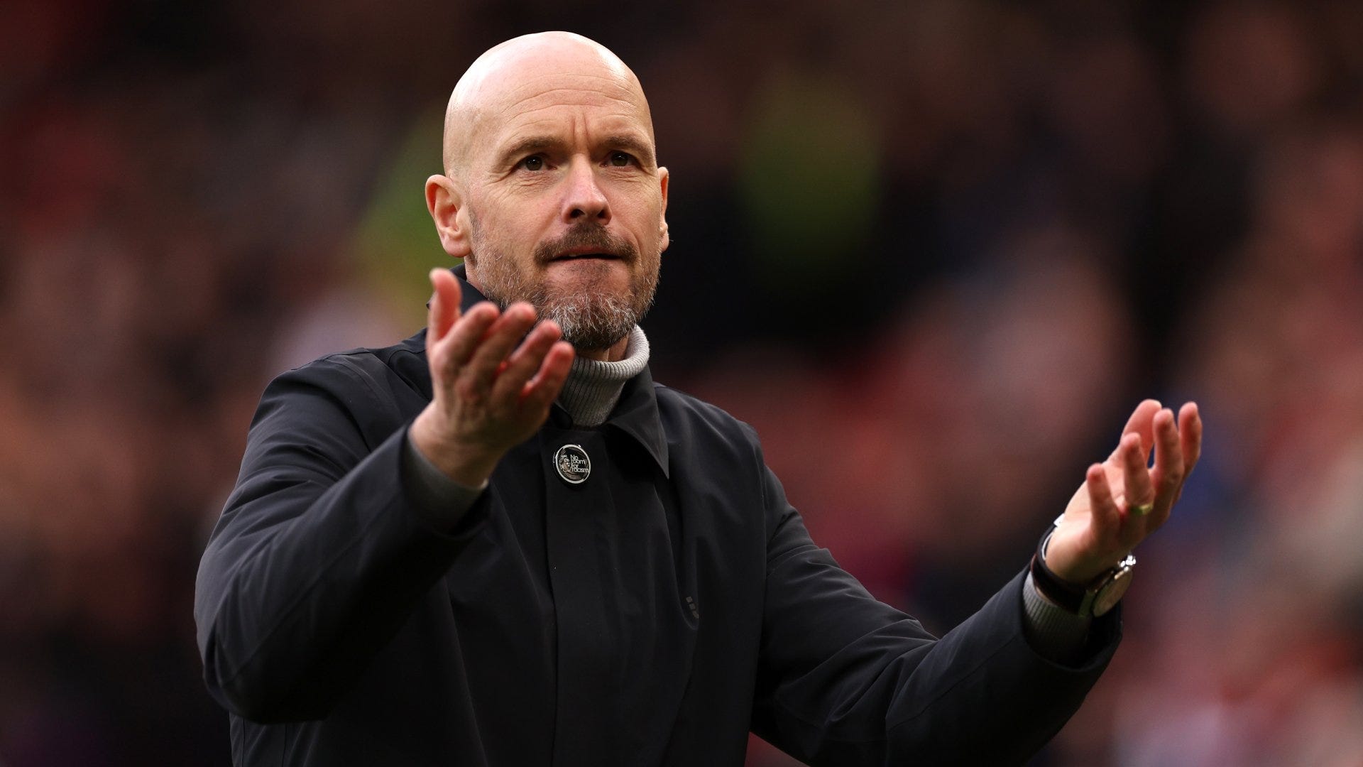 Ten Hag mbyll lojtarët në dhomën e zhveshjes dhe i detyron të dëgjojnë festën e Liverpool