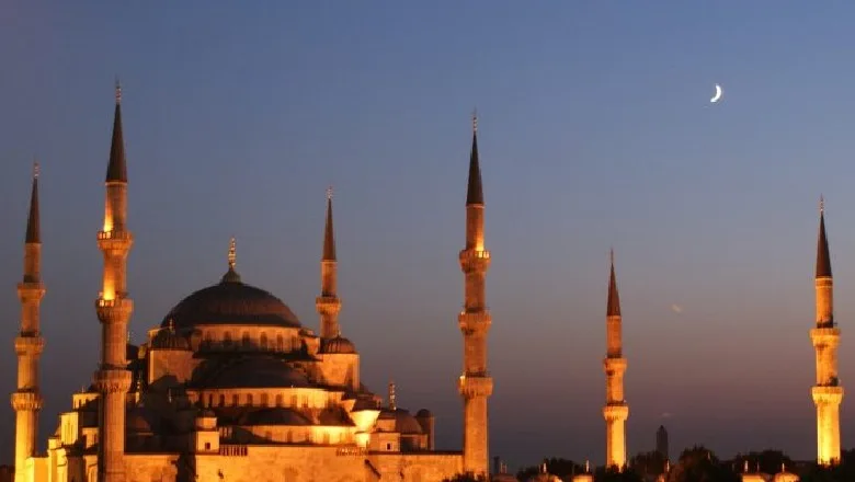 Sonte Nata e Kadrit, mësoni disa nga vlerat e kësaj nate të madhe për myslimanët