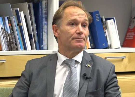 Ambasadori suedez në Leposaviq: Pjesëmarrja në zgjedhje është shumë e rëndësishme