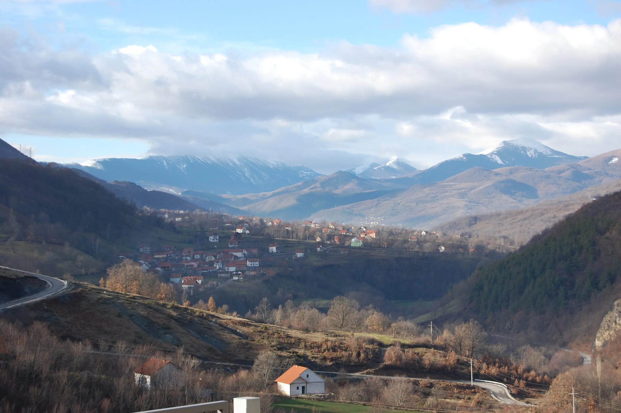 Vdes papritmas në një lokal një person në Shtërpcë