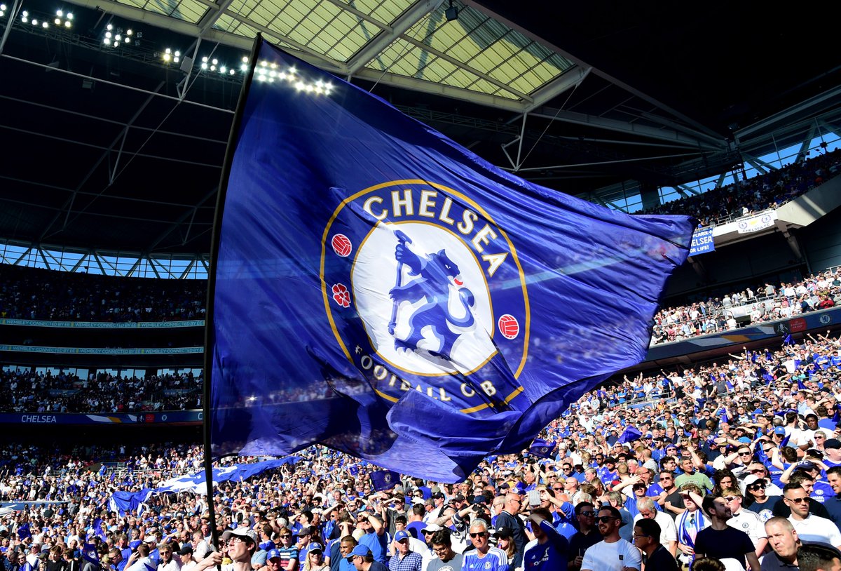 Kandidati për trajner të Chelseat mbërrinë në Londër për takim me drejtuesit e klubit