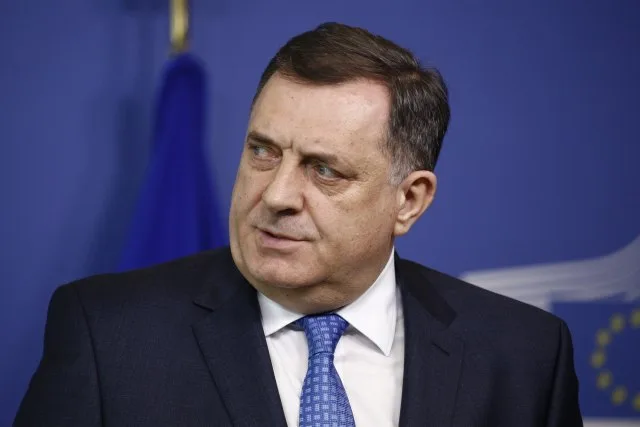 Dodik kërcënon sërish me ndarjen e Republikës Sërpska