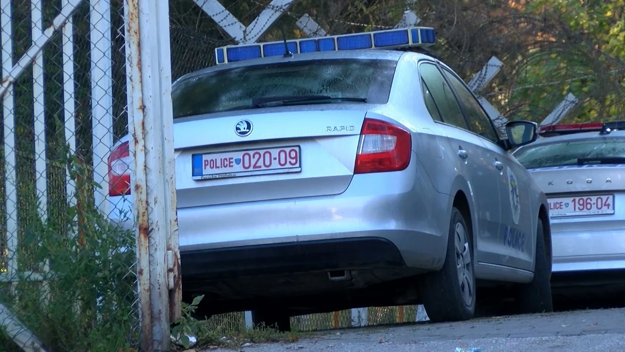 Goditet nga vetura një polic në Skenderaj