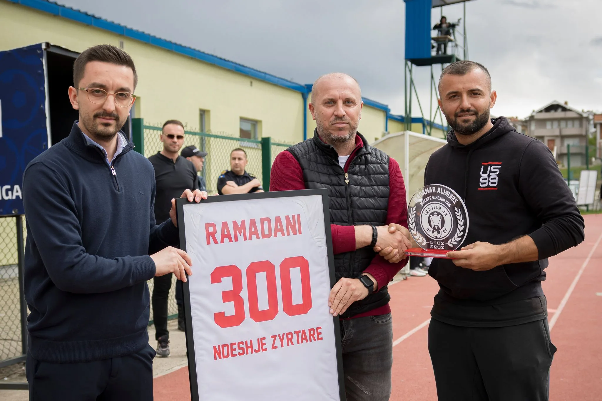 SC Gjilani nderon Ramadanin për paraqitjen e 300-të jubilare si trajner
