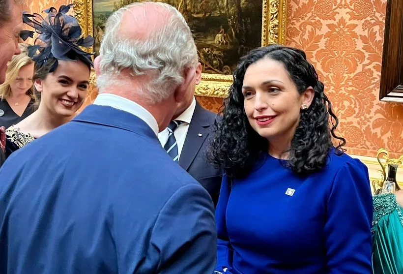 Osmani takohet me Mbretin Charles, e uron për kurorëzimin