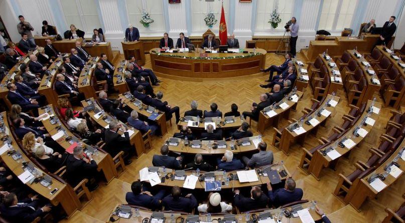 Partitë pro-ruse në Mal të Zi iniciojnë tërheqjen e njohjes së Kosovës