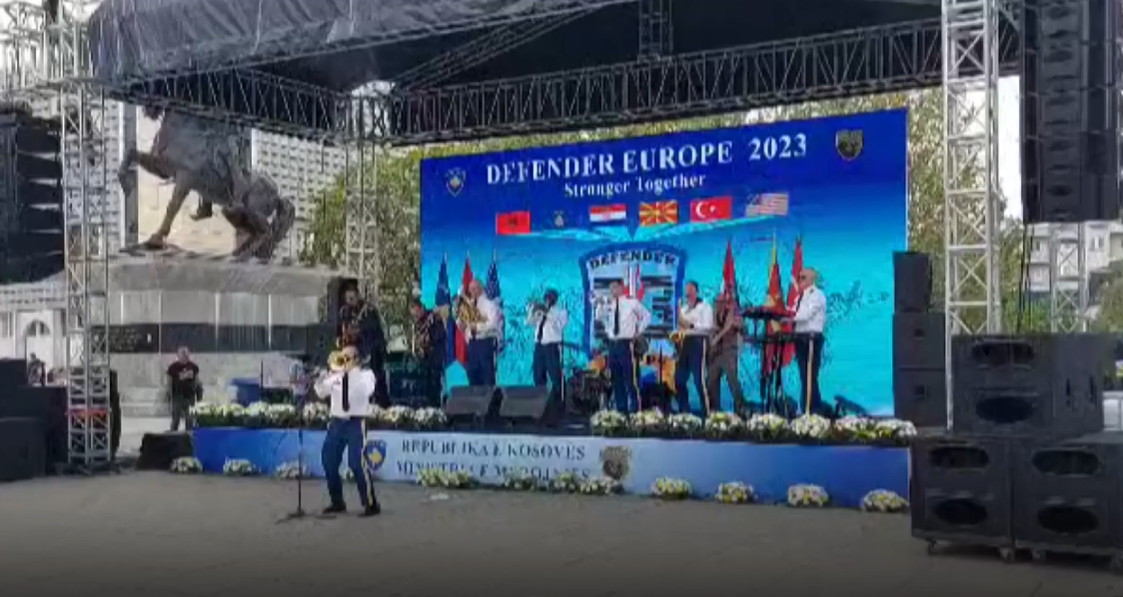 Orkestra e ushtrisë amerikane me koncert në Prishtinë për “Europe Defender 23”