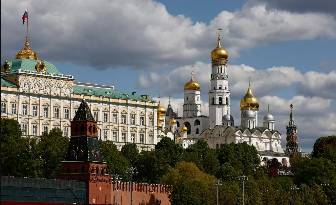 Finlanda dhe Danimarka thonë se u janë ngrirë llogaritë bankare të ambasadave në Rusi
