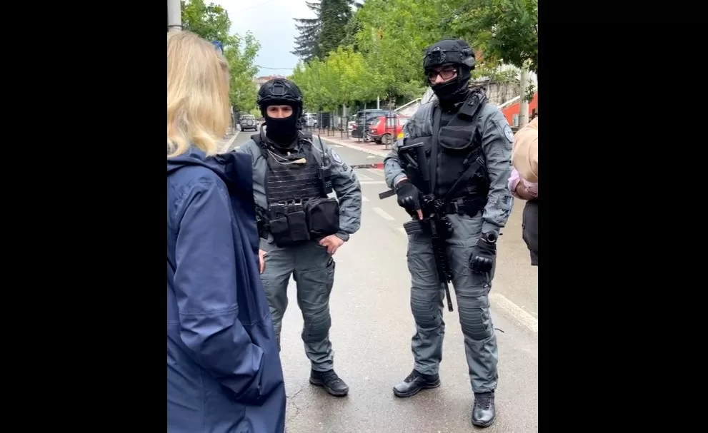 Von Cramon arrogante me policët në Zveçan: Çka dreqin ju solli këtu, ku është kërcënimi?