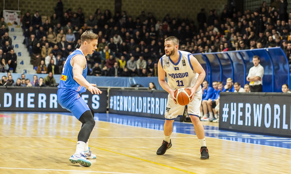 Publikohet lista e basketbollistëve të ftuar për ndeshjet e Kosovës në korrik dhe gusht