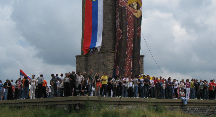 “Flitet që serbët nesër brenda Kishës mund ta shpallin Asociacionin”