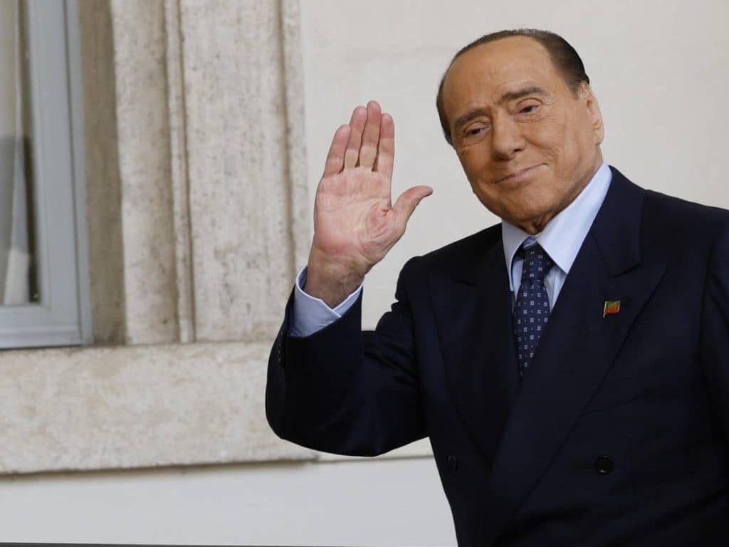 Vdes Silvio Berlusconi
