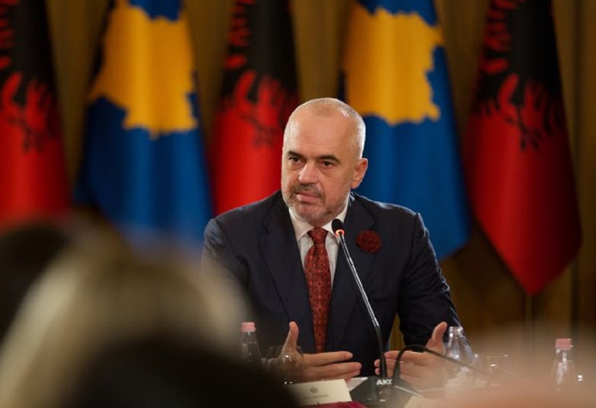 Kryeministri i Shqipërisë Edi Rama thërret konferencë për media
