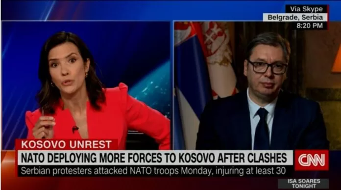 Momenti kur gazetarja e CNN i drejtohet disa herë Vuçiqit: A e njihni Kosovën si shtet të pavarur dhe sovran?